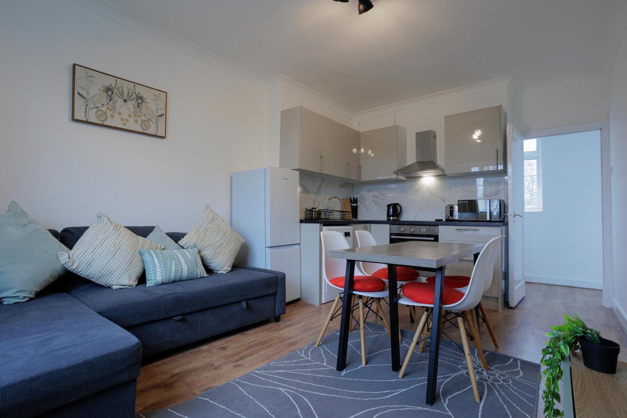 2 Bedroom By Arhouse Short Lets & Serviced Highbury With Free Wifi Londra
