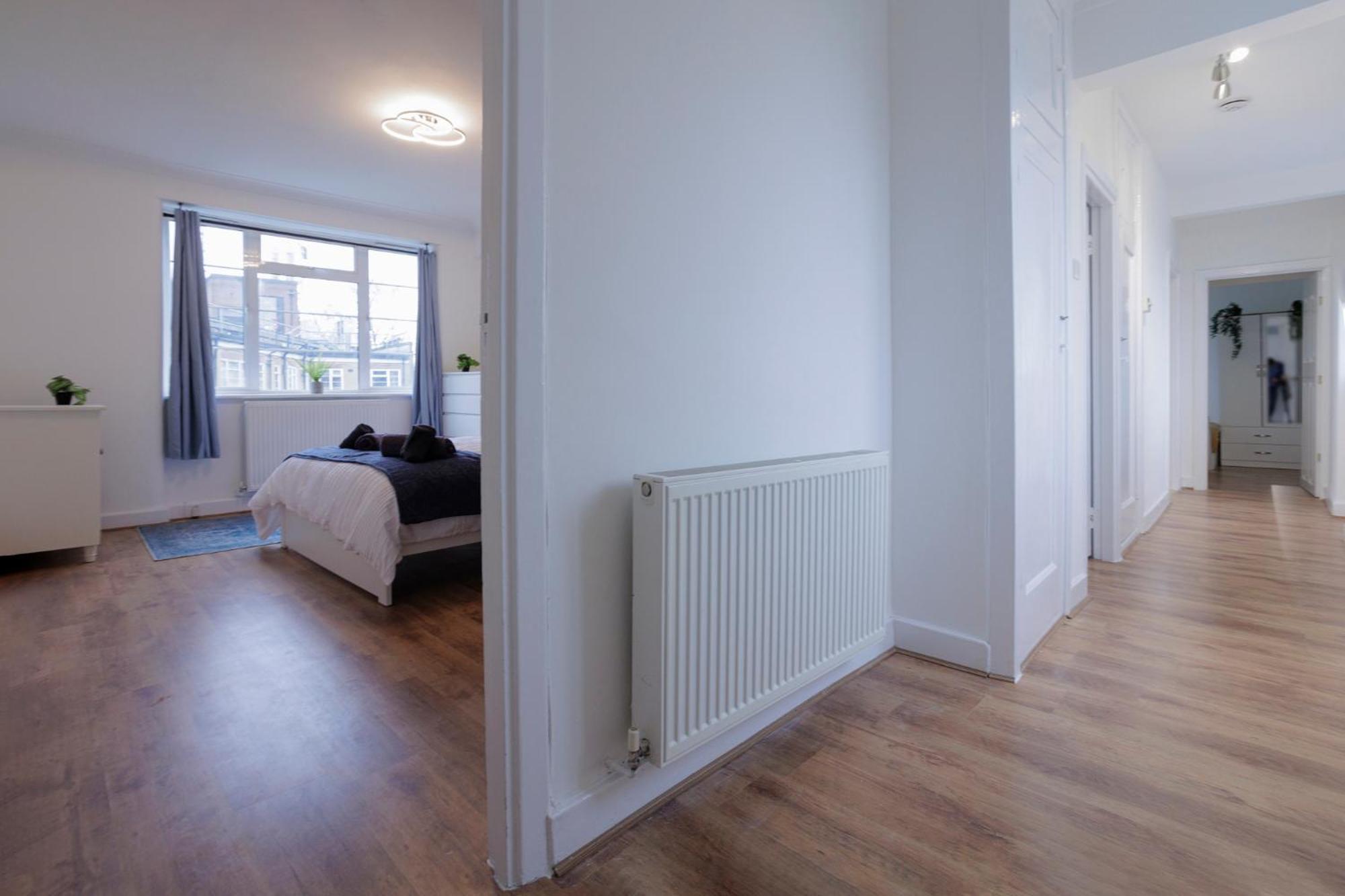 2 Bedroom By Arhouse Short Lets & Serviced Highbury With Free Wifi * Londra